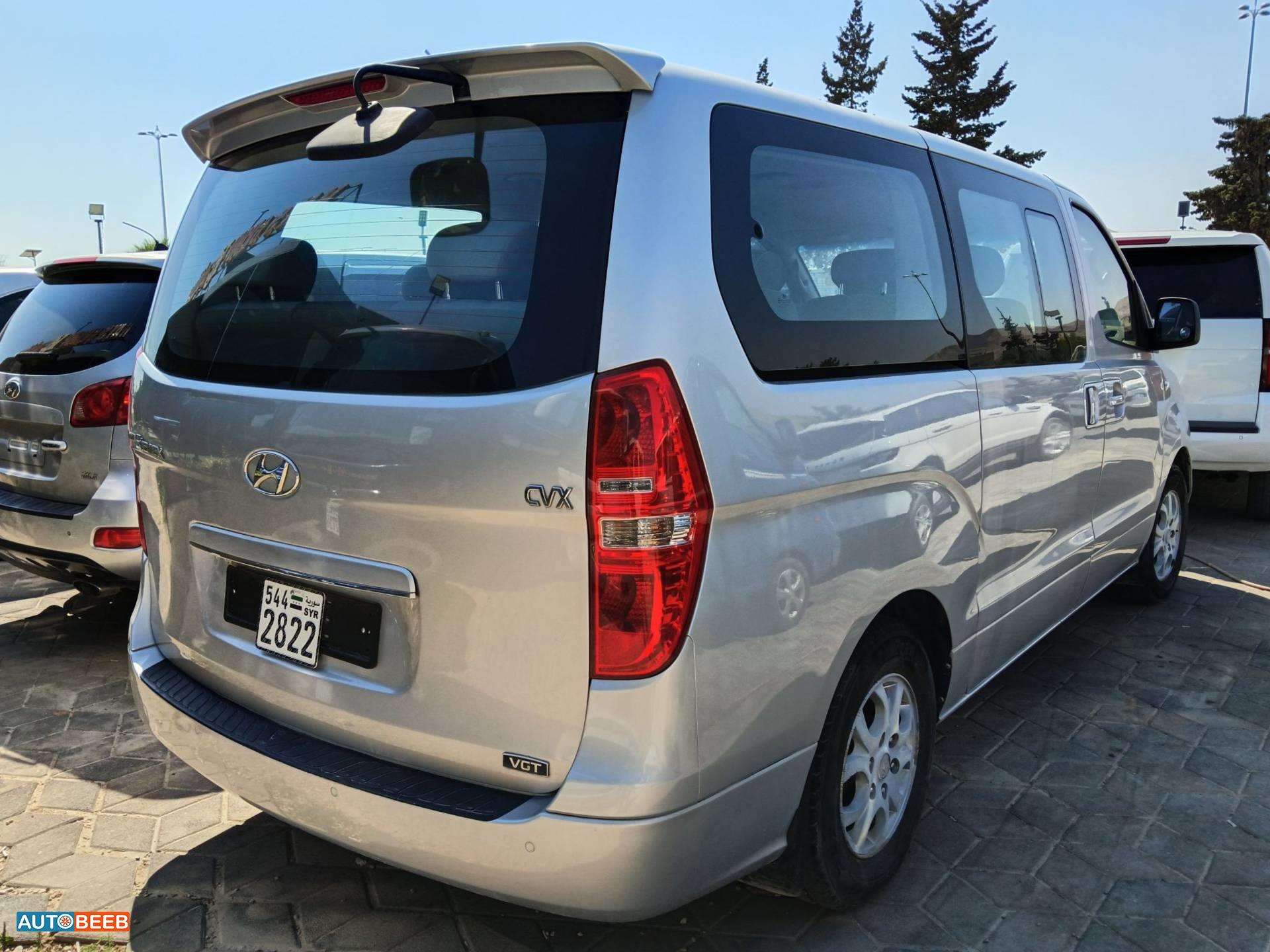 Minivan Hyundai 2008