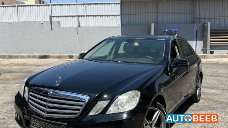 مرسيدس بنز E200 2011
