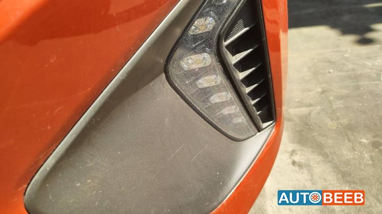 Lights Spotlight Hyundai Ioniq