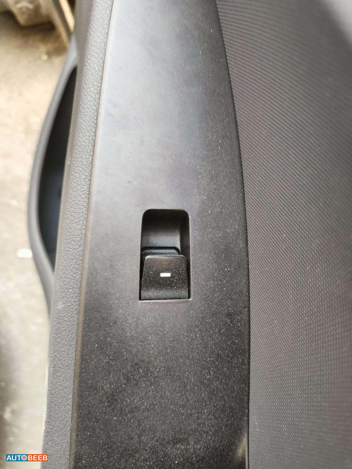 Cabin  Control buttons Hyundai Ioniq