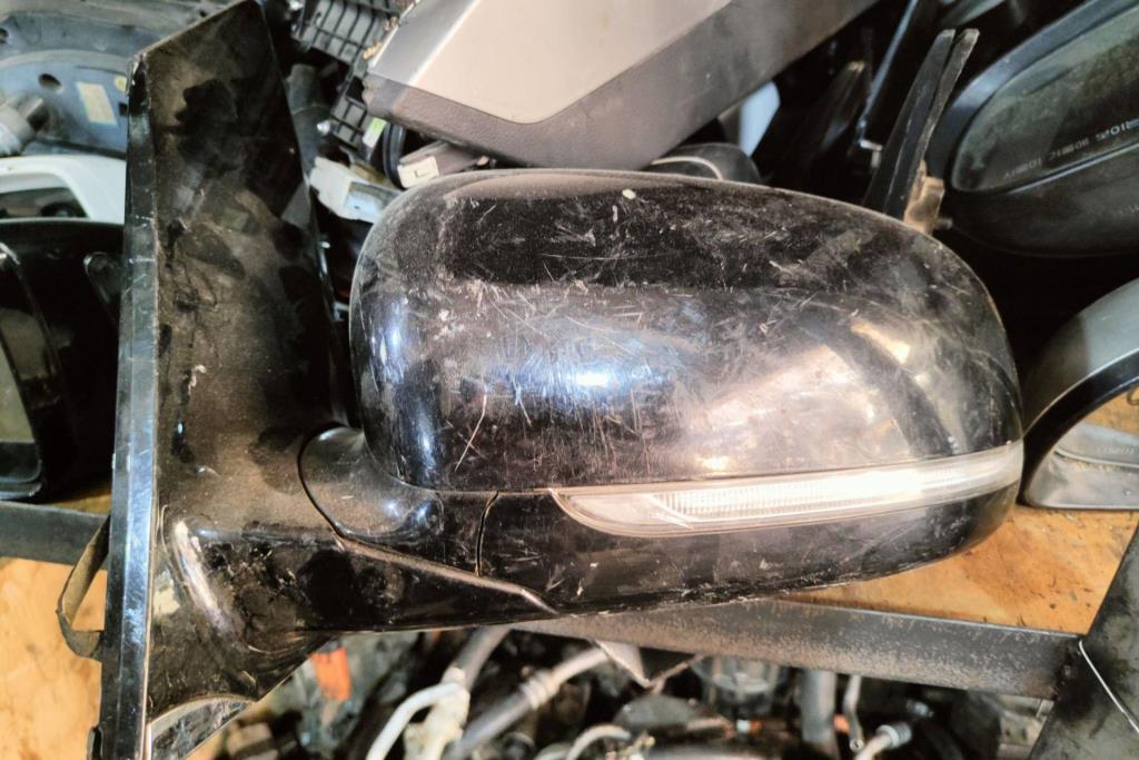 Body  Wing Mirror KIA Carnival