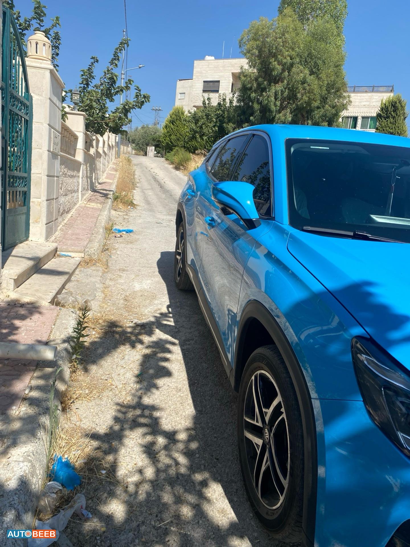 ام جي ون 2023