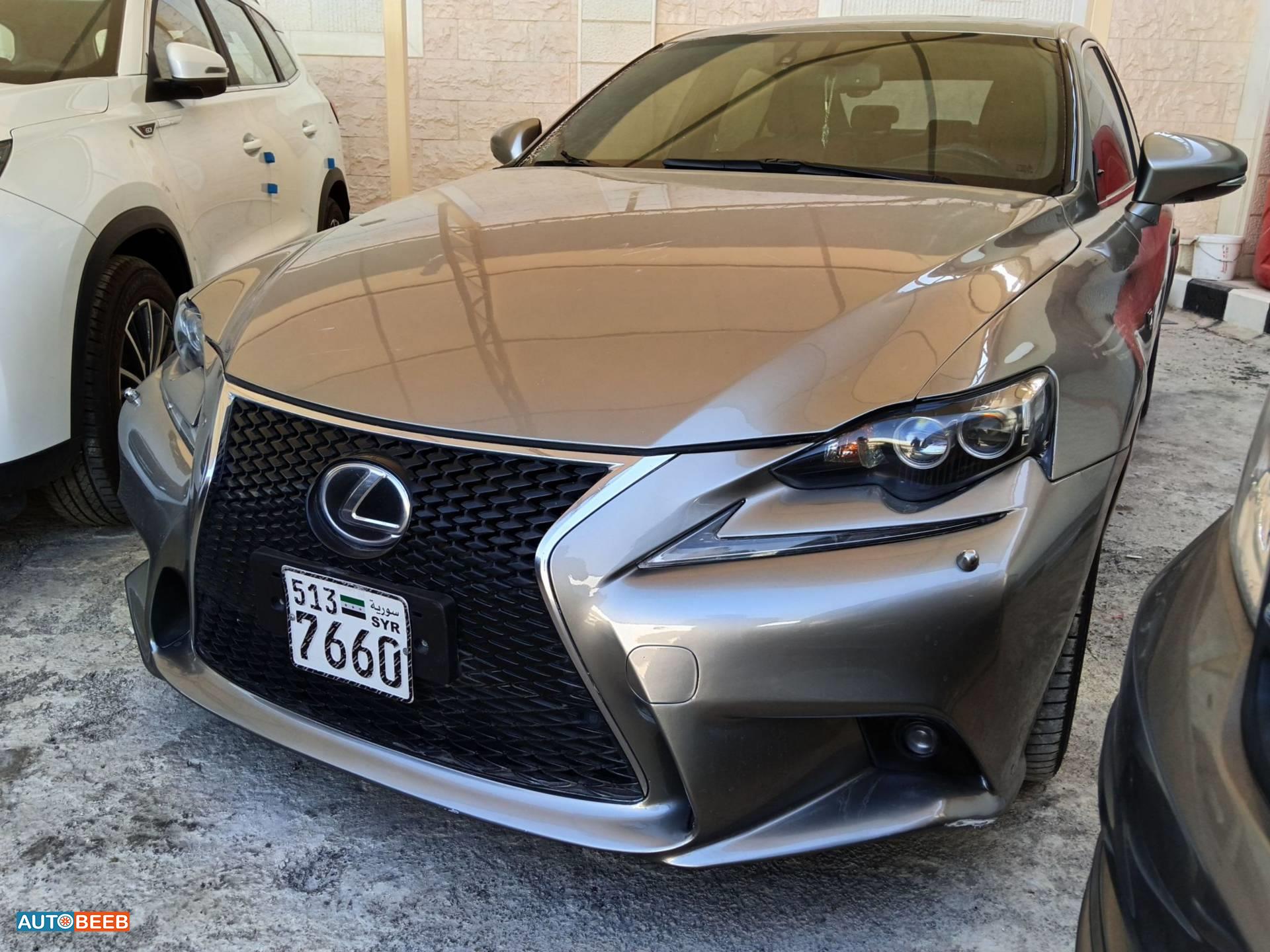 Lexus IS350 2015