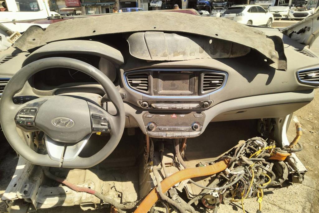 Cabin  Dashboard Hyundai Ioniq