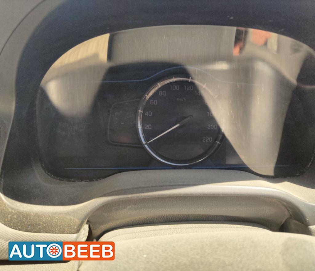 Cabin  Dashboard Hyundai Ioniq