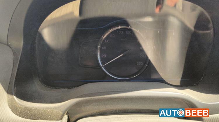 Cabin  Dashboard Hyundai Ioniq