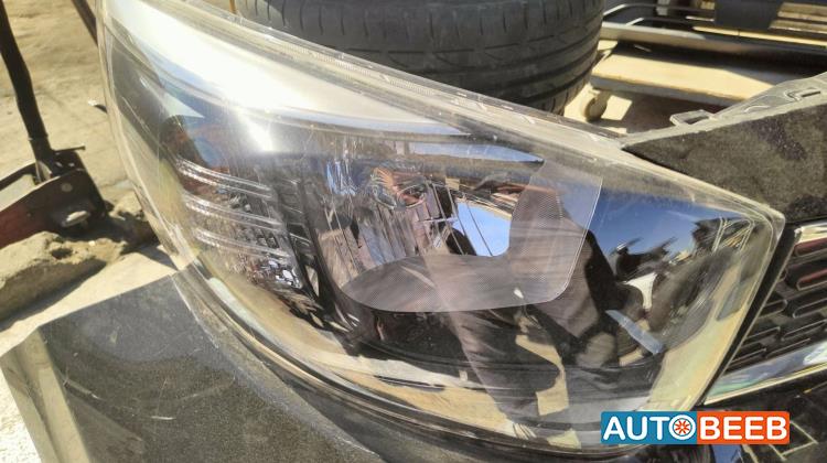 ضوء امامي يمين كيا بيكانتو 2019 2020