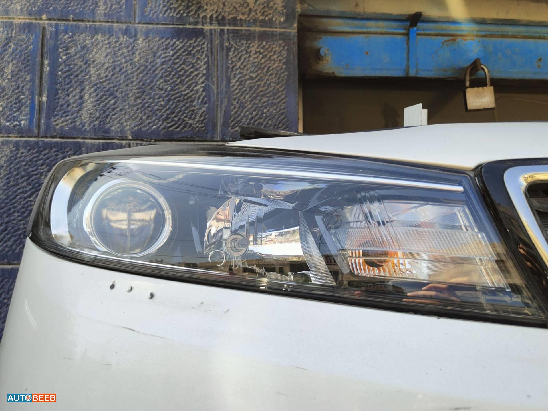 Lights Front light KIA Cerato