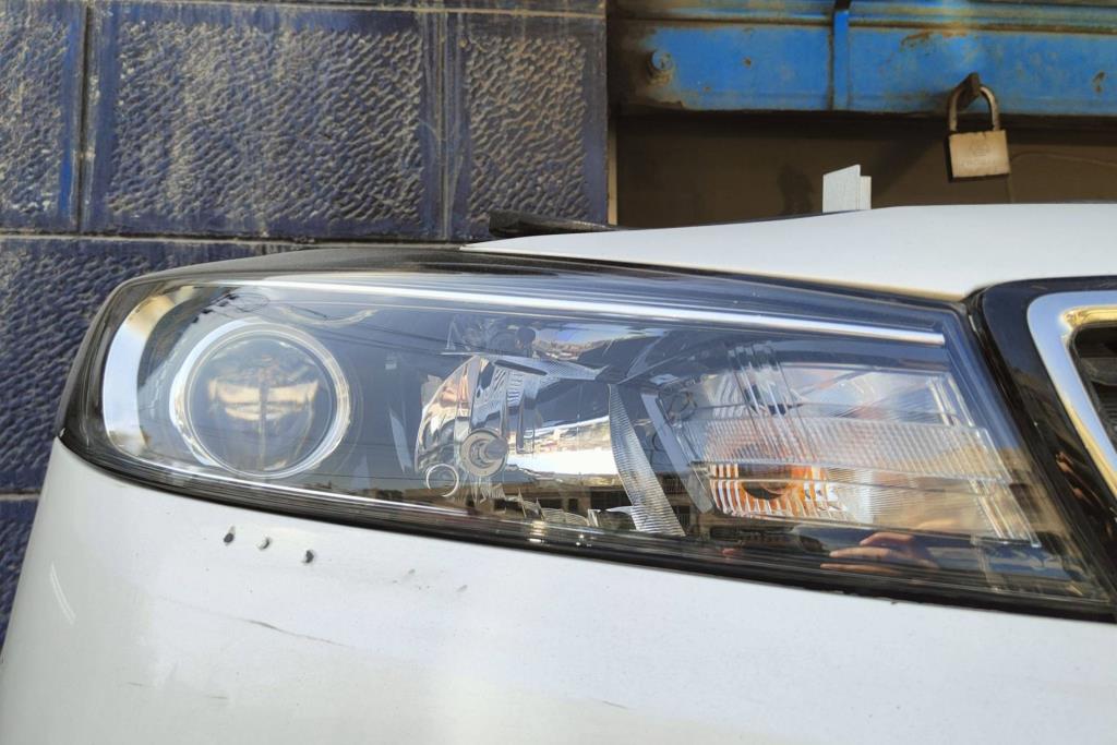 Lights Front light KIA Cerato