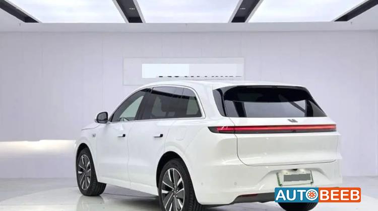 Li Auto L6 2026
