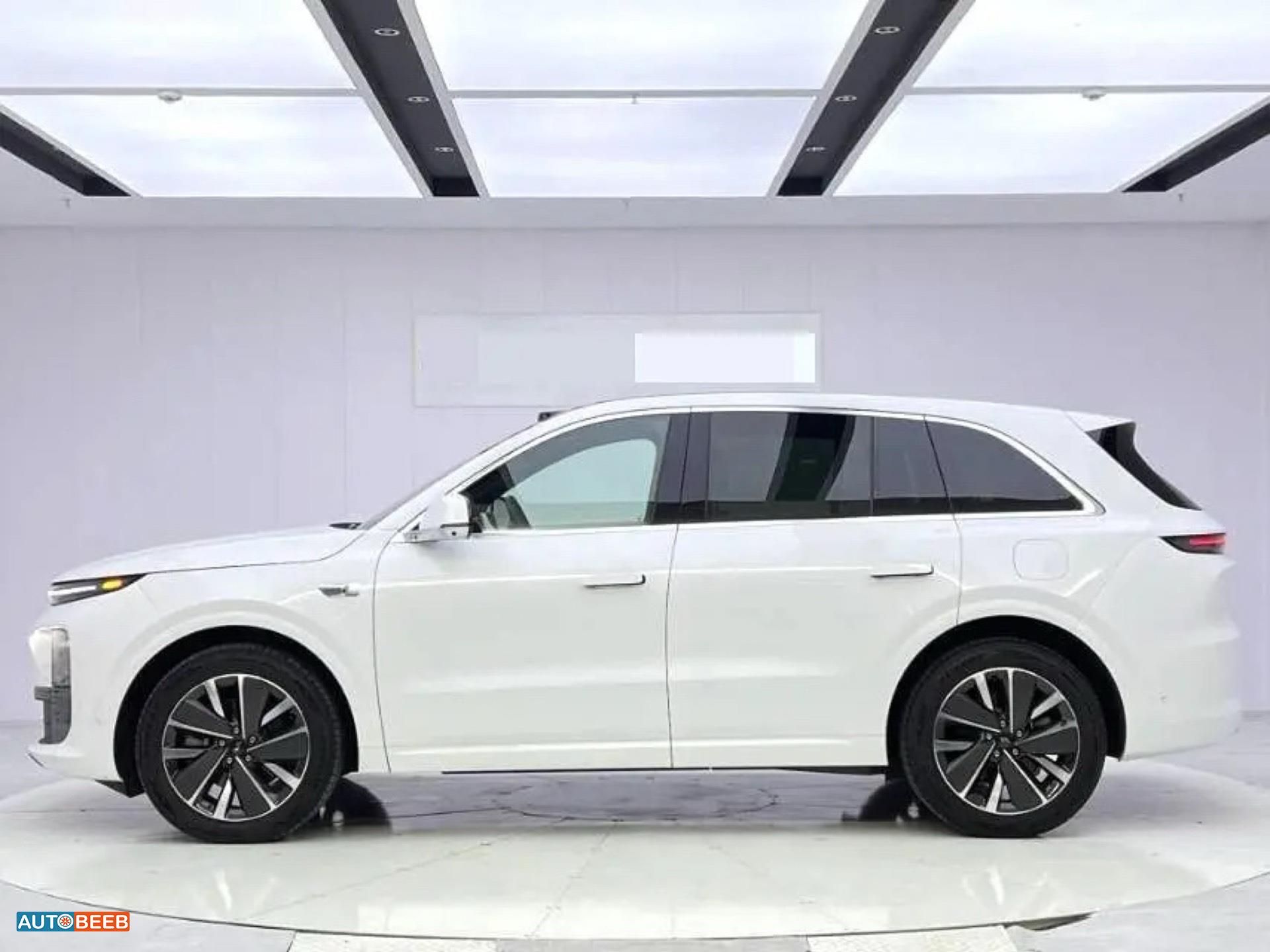 Li Auto L6 2026