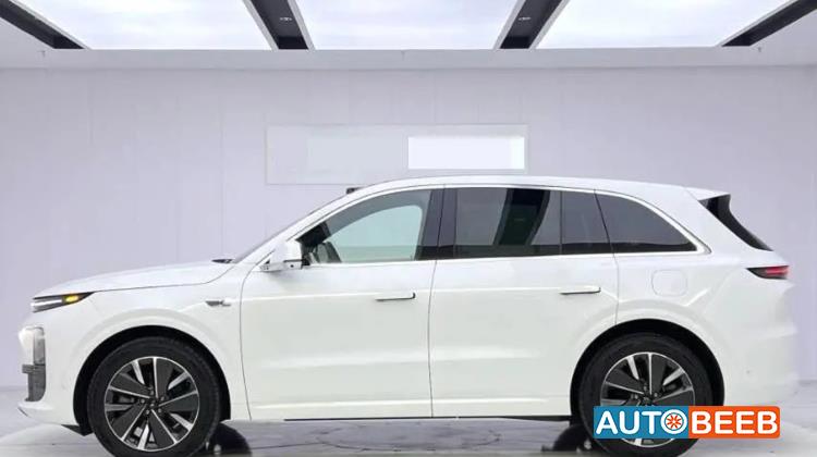 Li Auto L6 2026