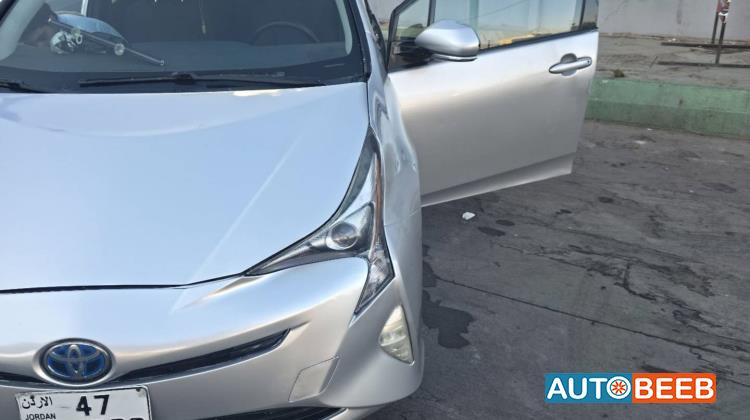 Toyota Prius 2018