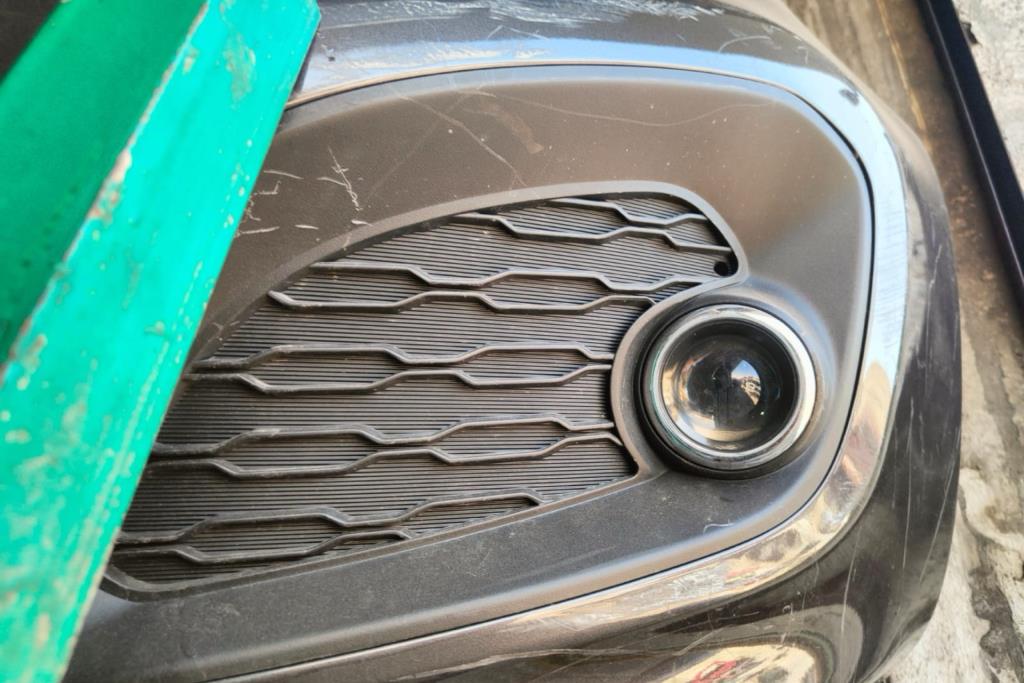 Lights Spotlight KIA Rio