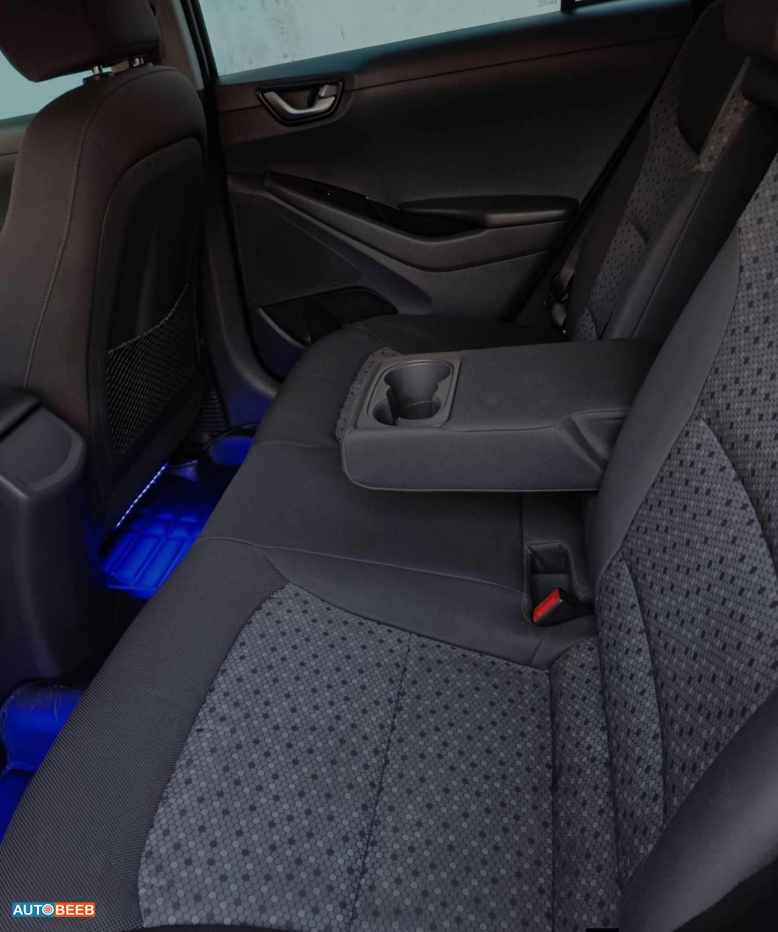 Hyundai Ioniq 2017