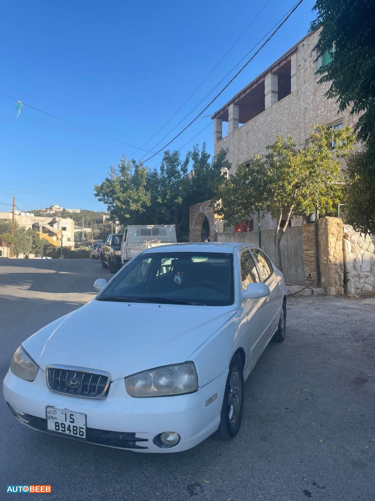 Hyundai  2001
