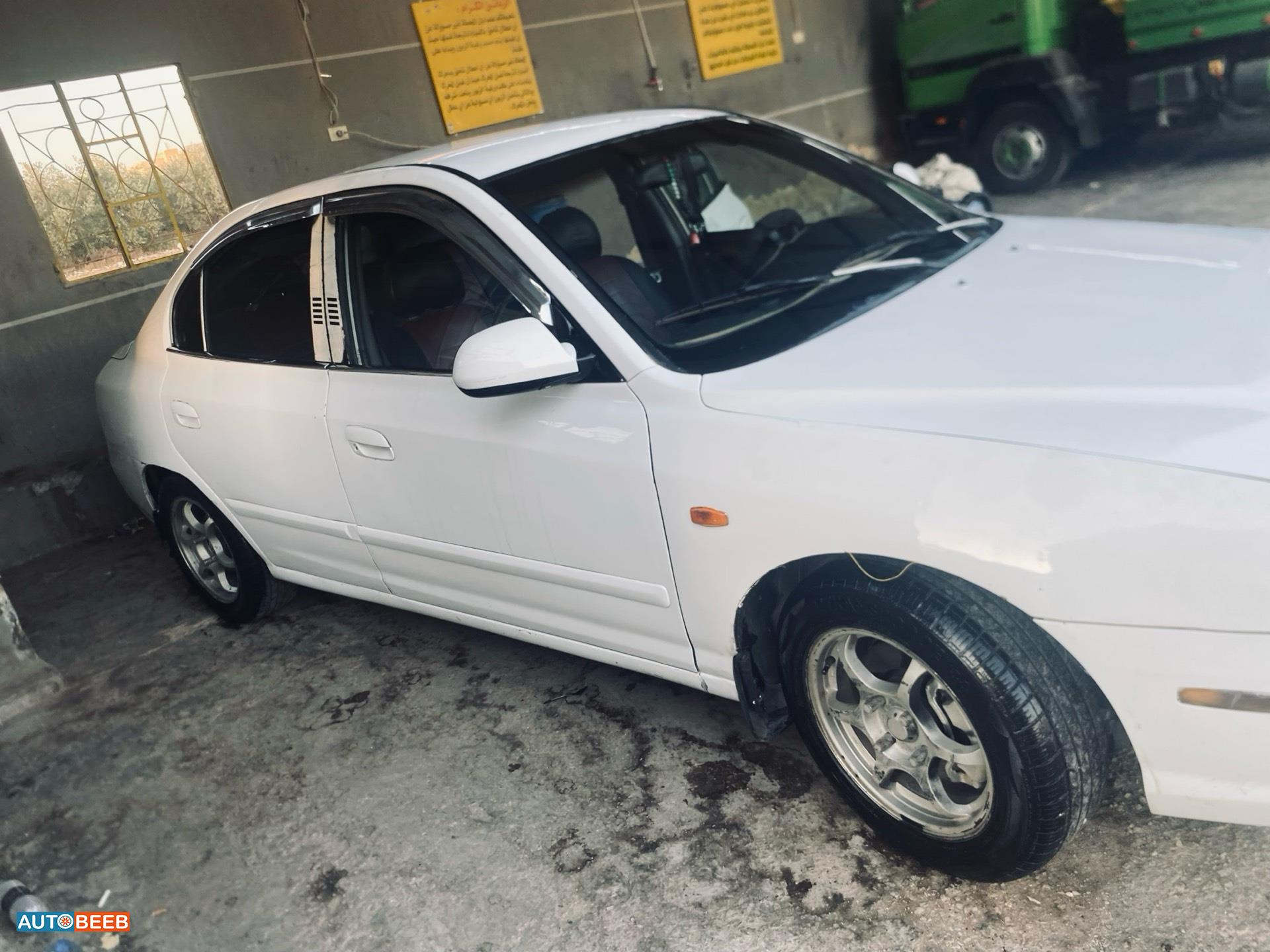 Hyundai Elantra 2004