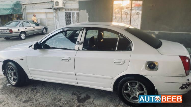 Hyundai Elantra 2004