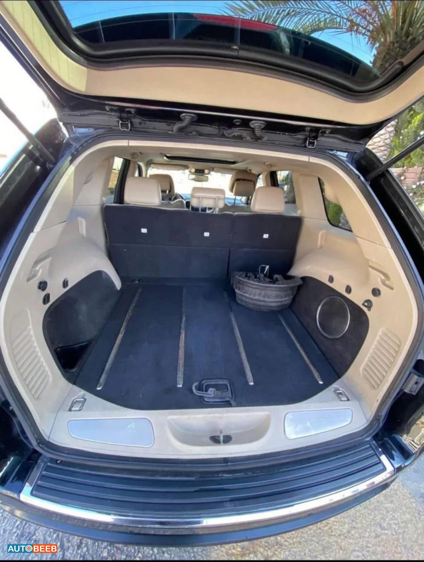 Jeep Grand Cherokee 2011
