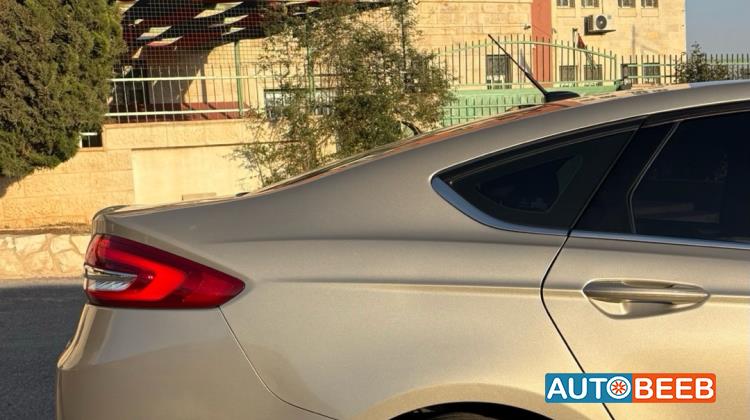 Ford Fusion 2018
