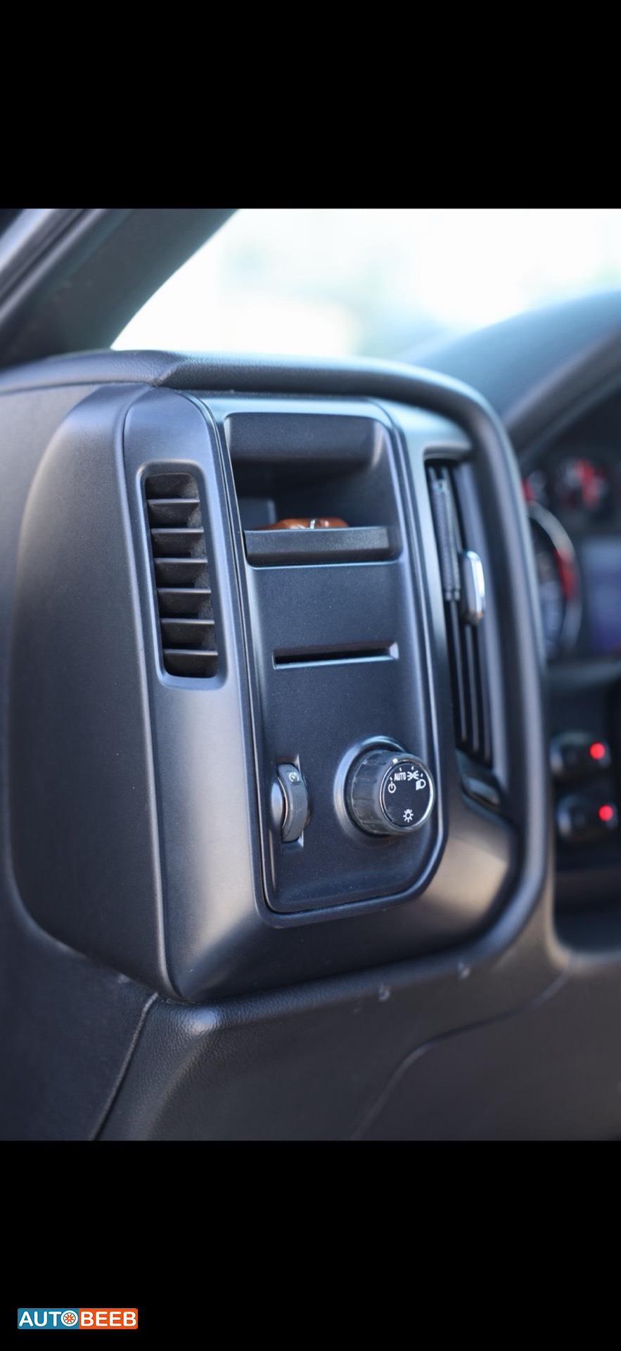 Chevrolet Silverado 2018