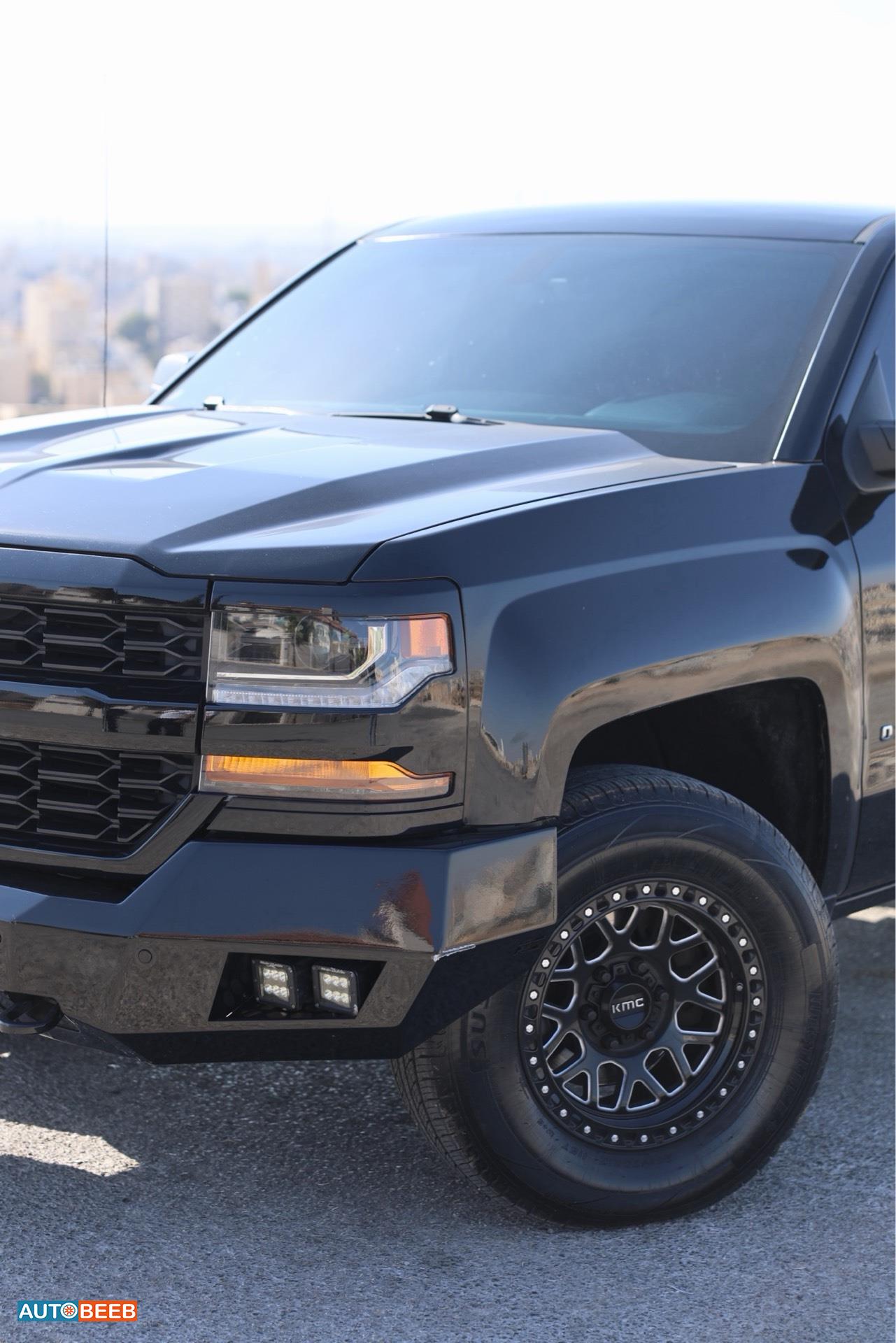 Chevrolet Silverado 2018