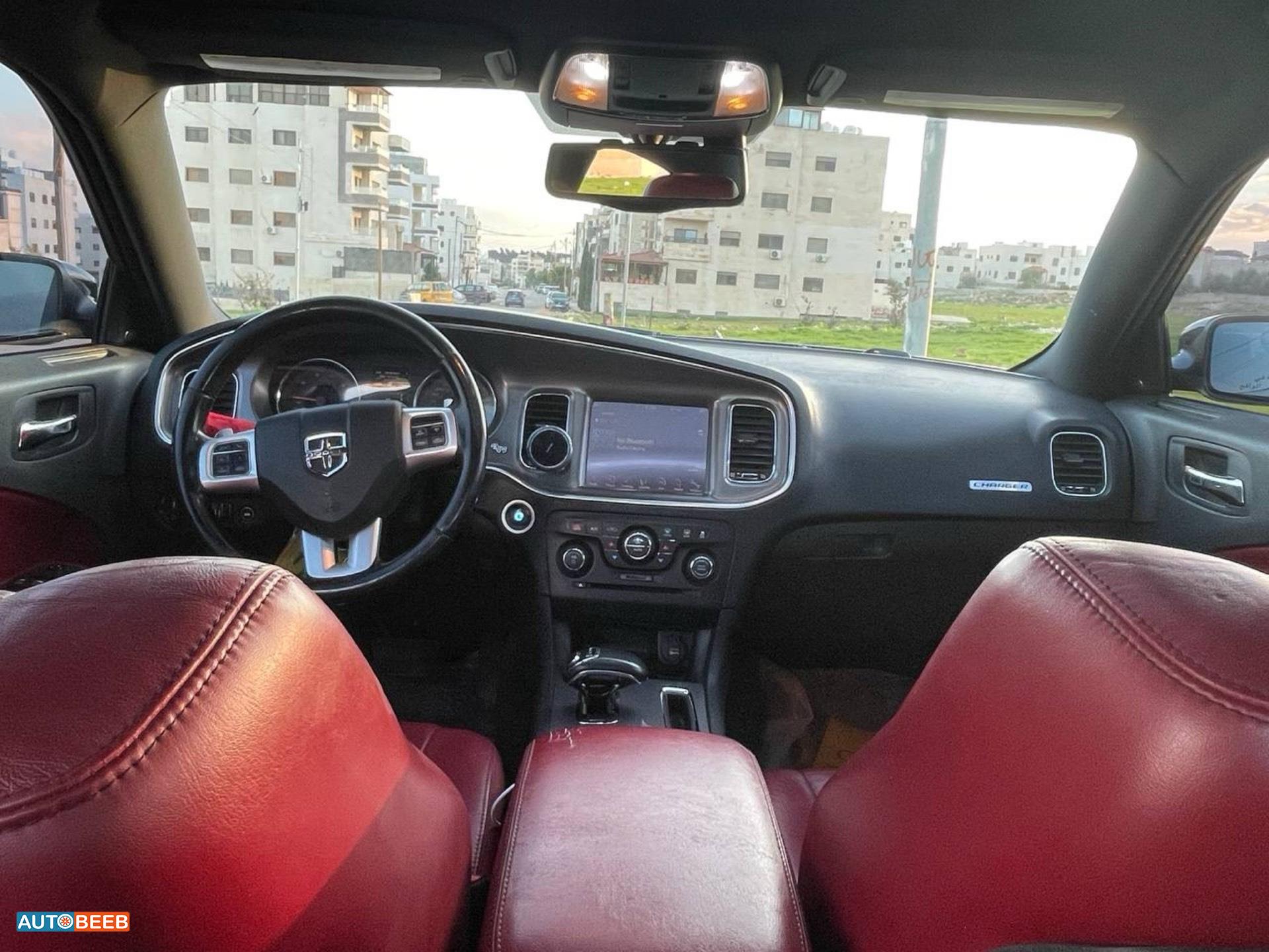 Dodge Charger 2012