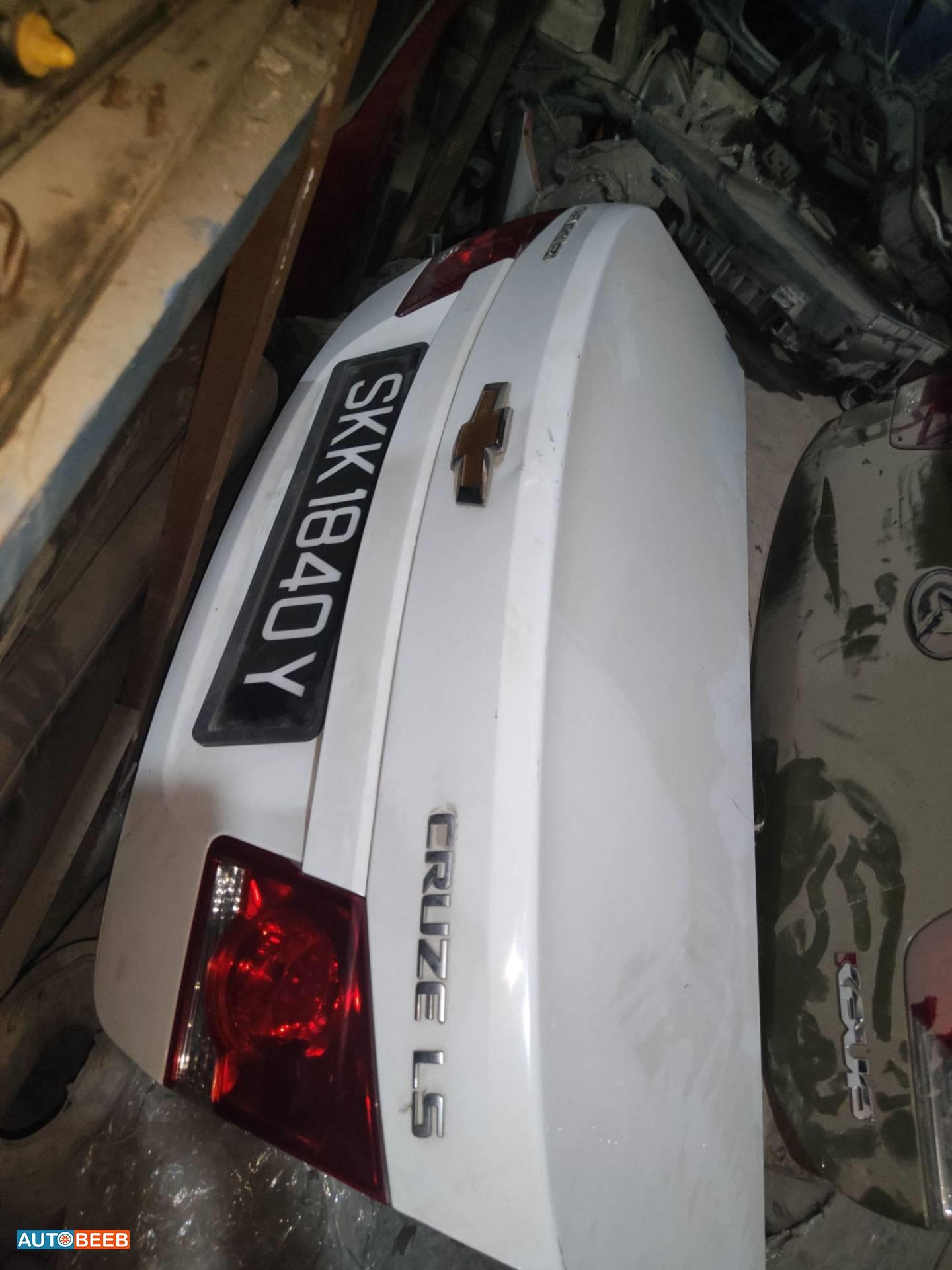 Body  Trunk Chevrolet Cruze