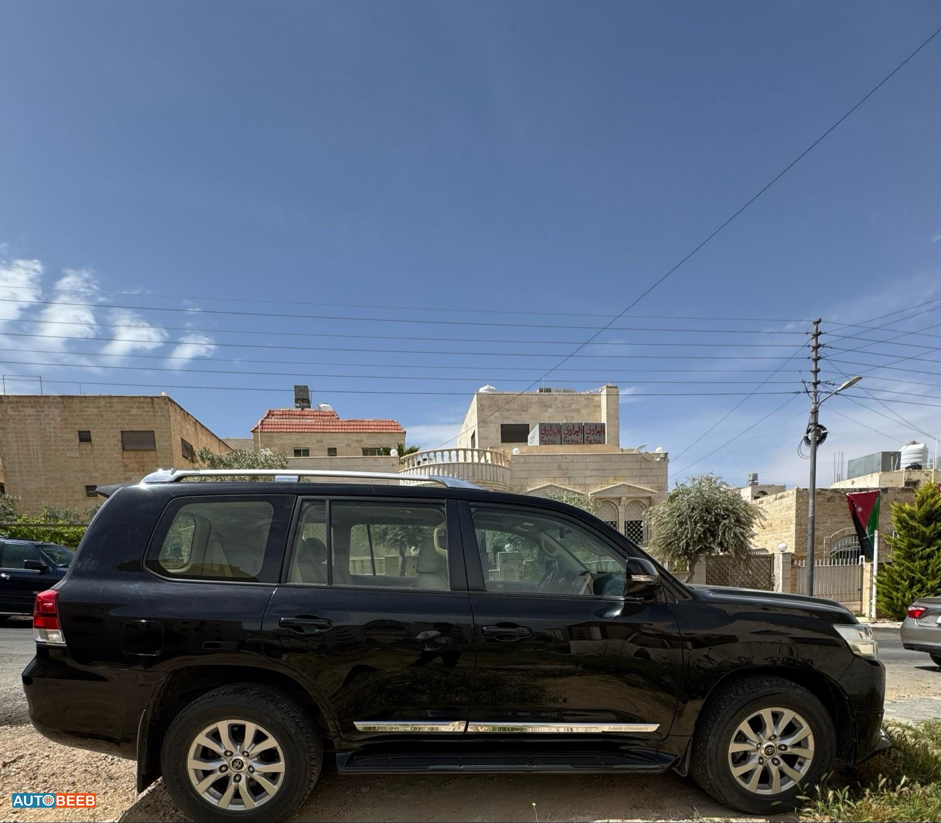 تويوتا لاندكروزر 2020
