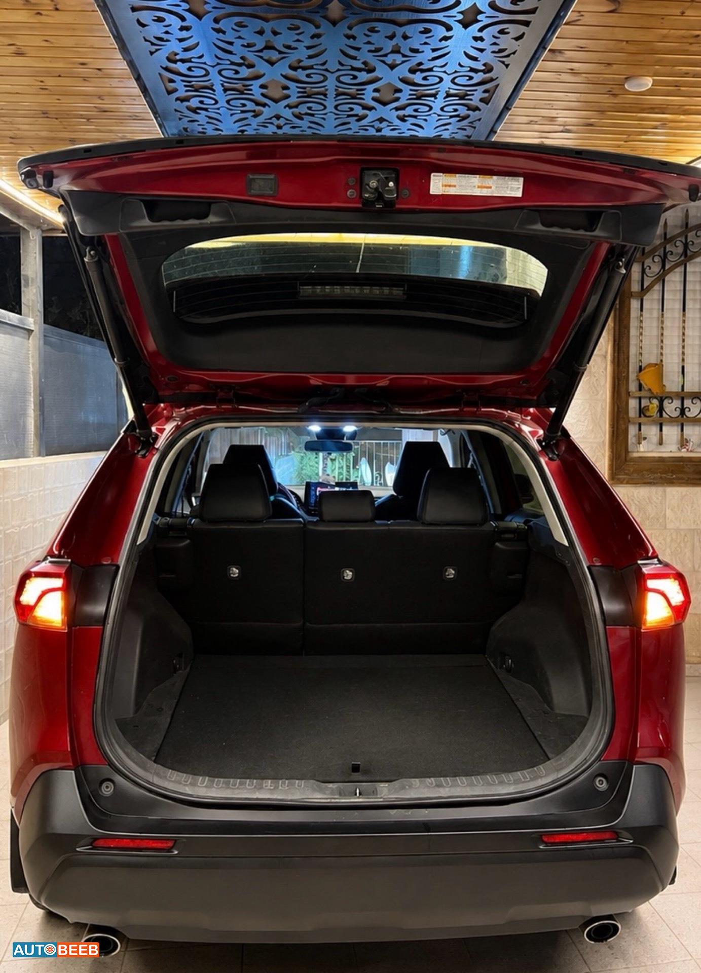 Toyota RAV4 2020