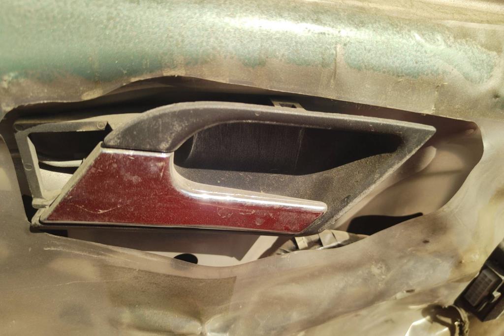 Body  Door Handle  Chevrolet Aveo