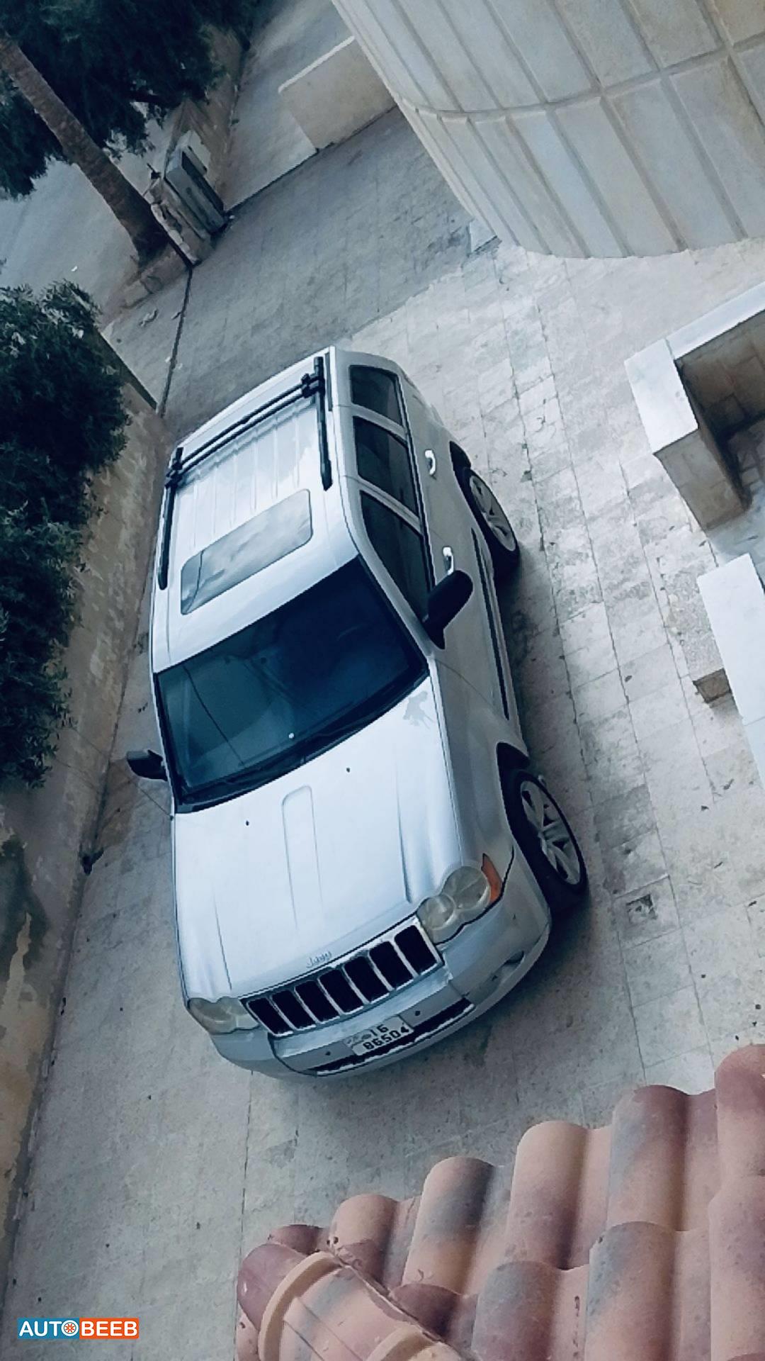 جيب جراند شيروكي 2008