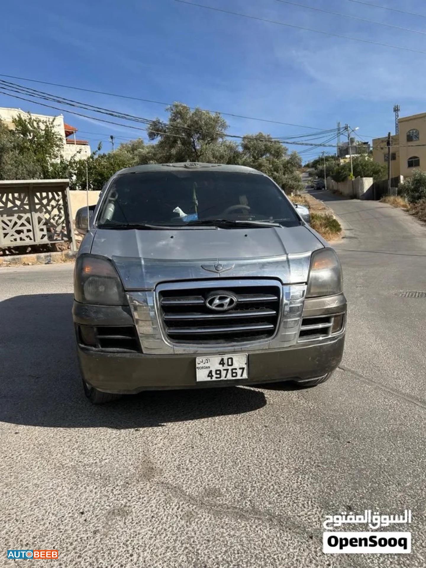 Minibus Hyundai 2006