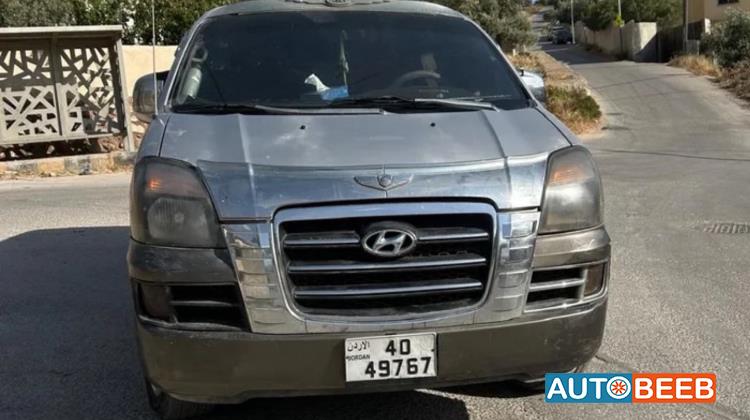 Minibus Hyundai 2006