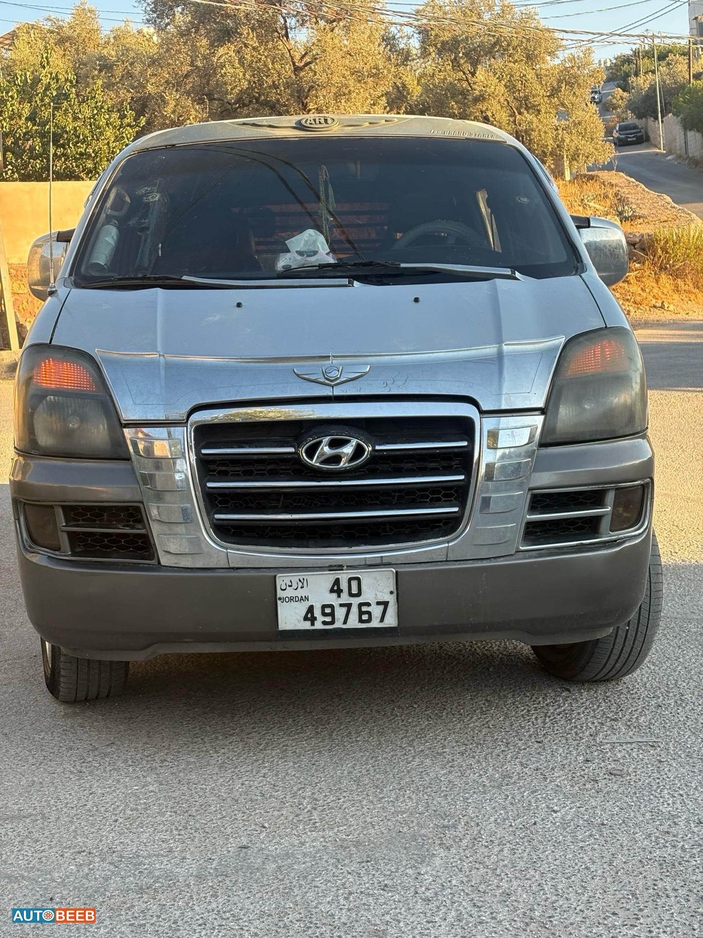 Minibus Hyundai 2006