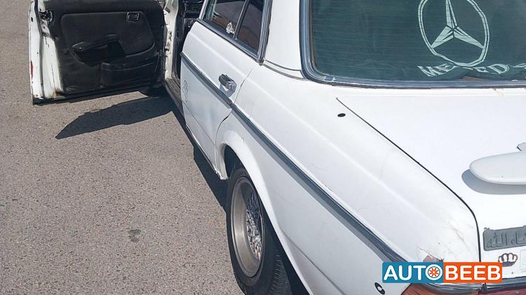 مرسيدس بنز C240 1979