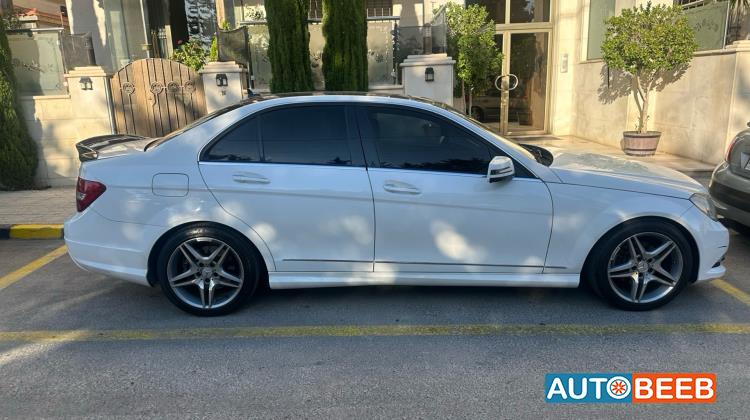 Mercedes Benz C250 2014