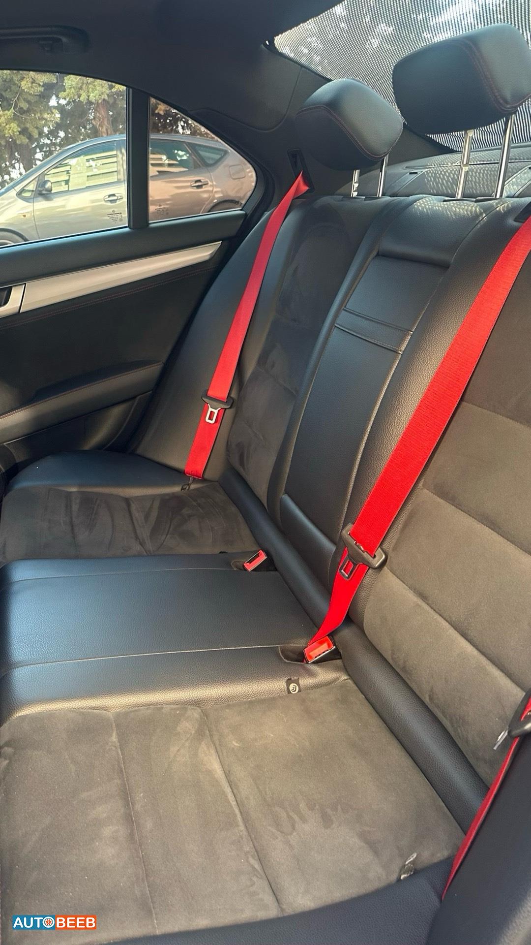 Mercedes Benz C250 2014