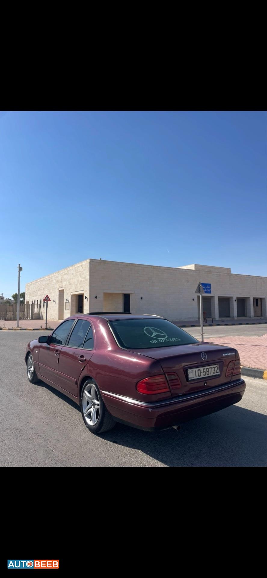 مرسيدس بنز E200 1996