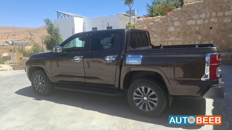 ميتسوبيشي L200 2024