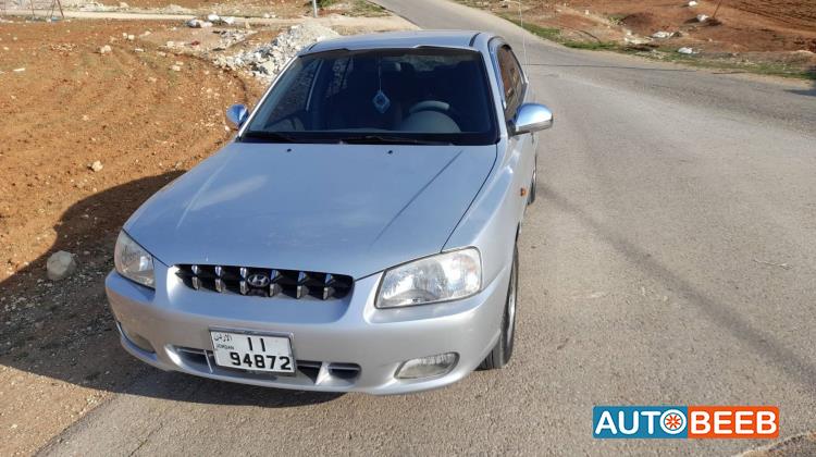 هيونداي فيرنا 2001