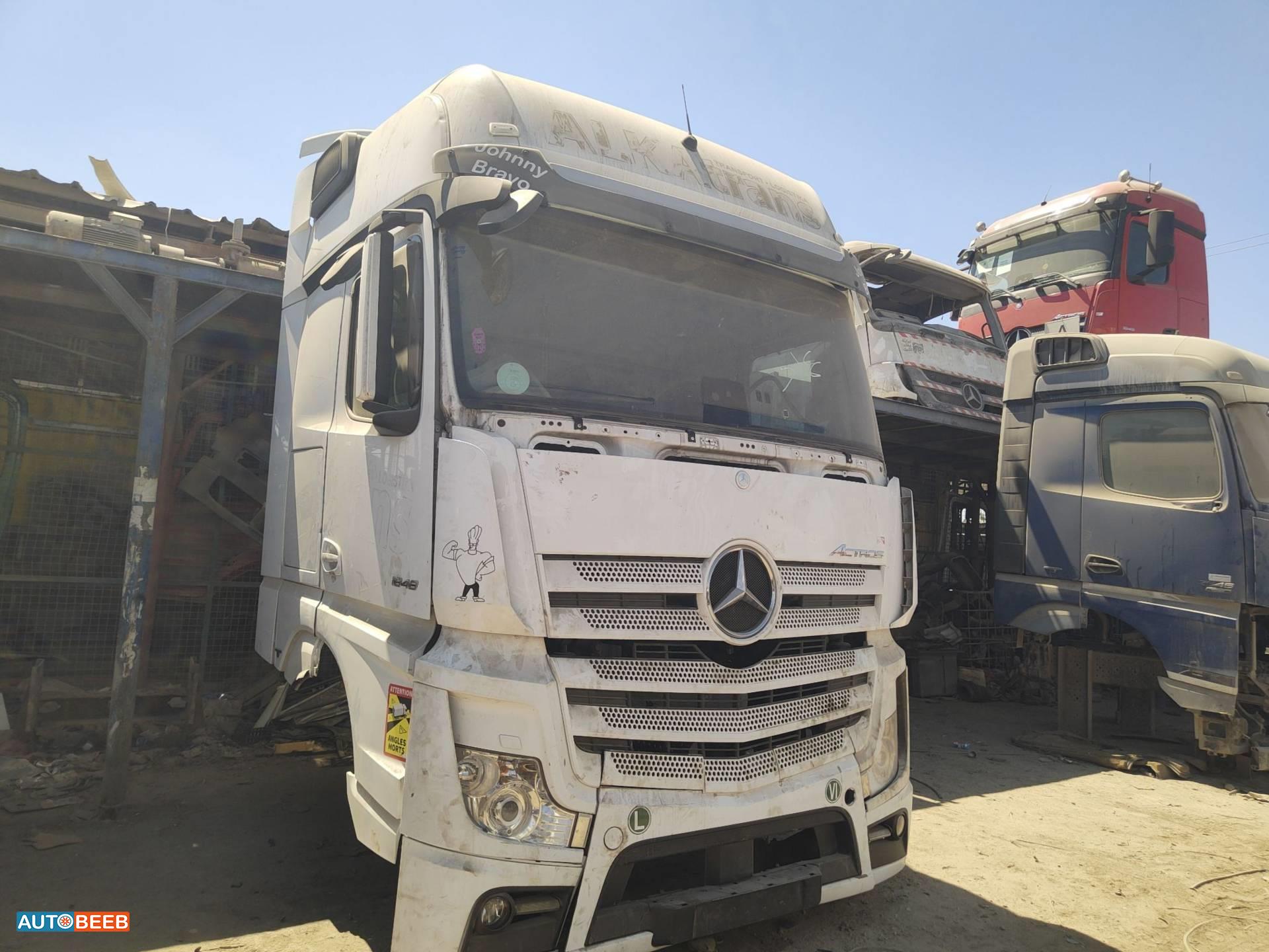 غرفه مرسيدس mb4 2015