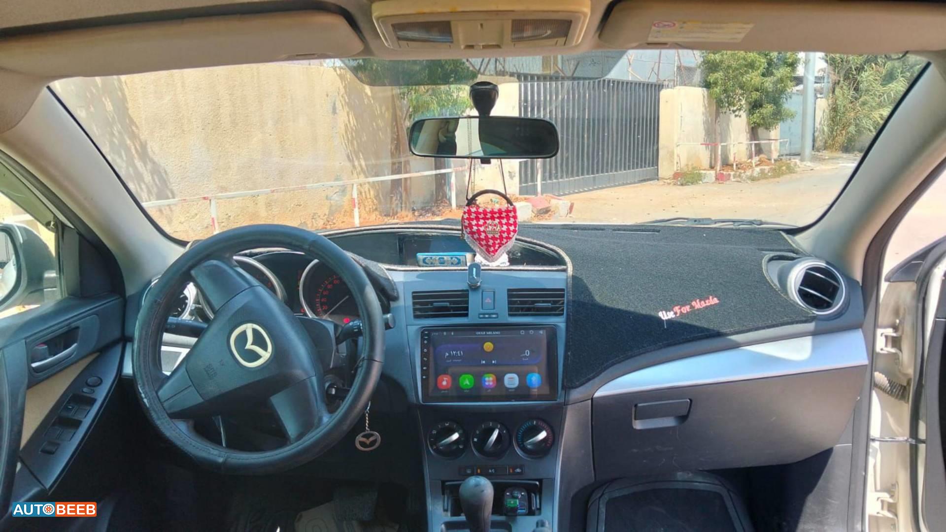 Mazda 3 2012