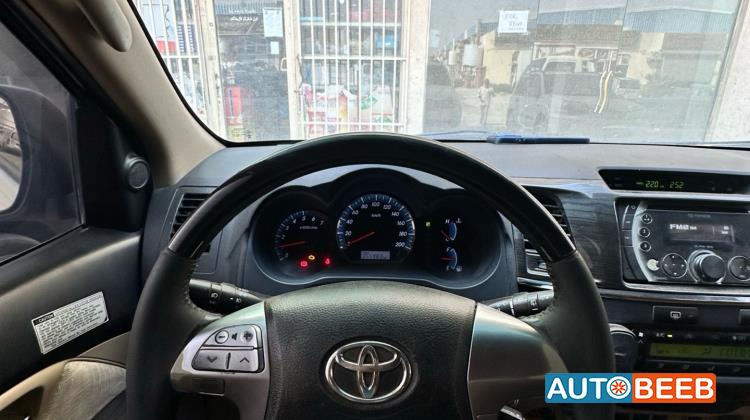 Toyota Fortuner 2014
