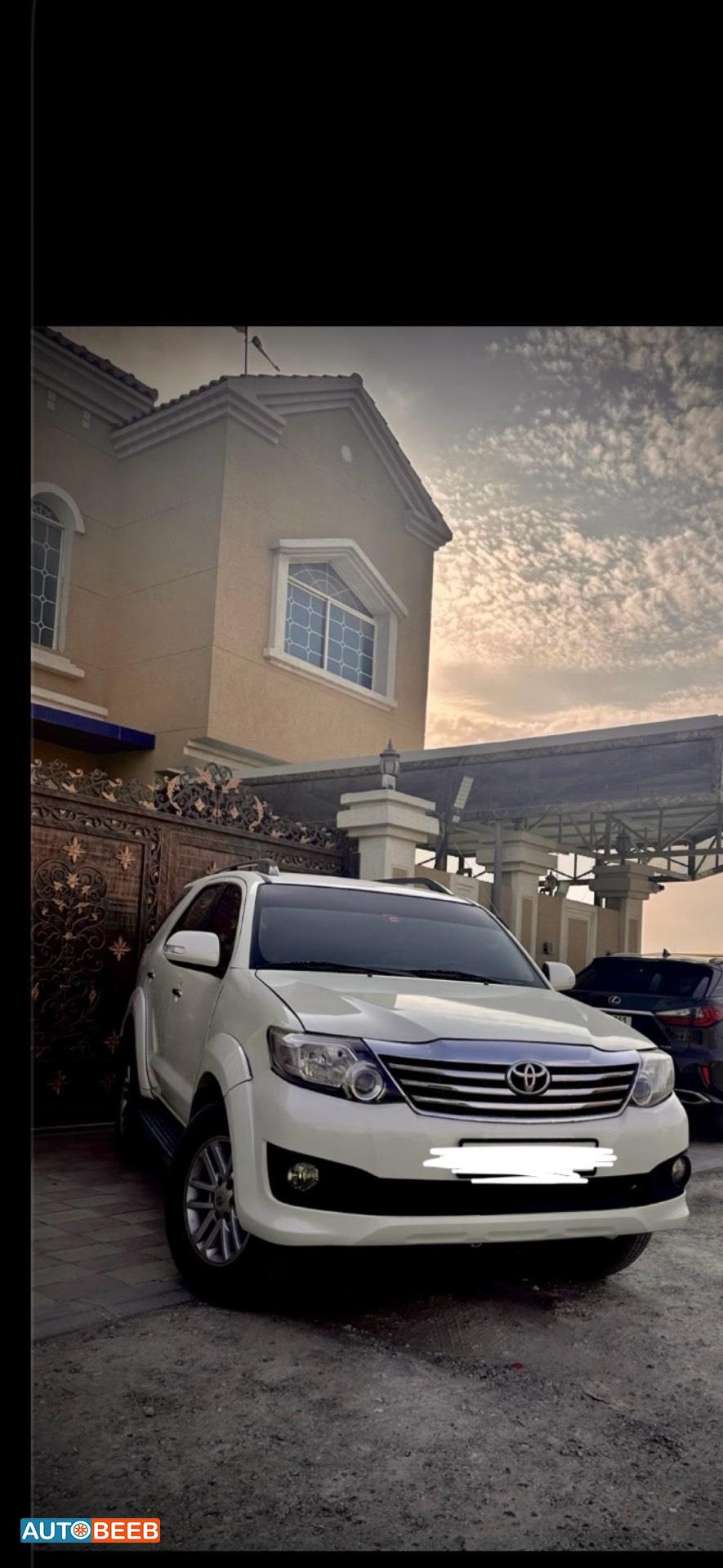 Toyota Fortuner 2014