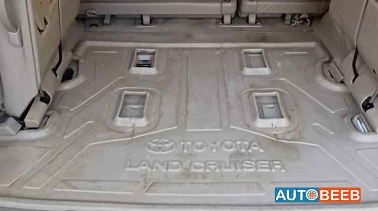 Toyota Land Cruiser 2006