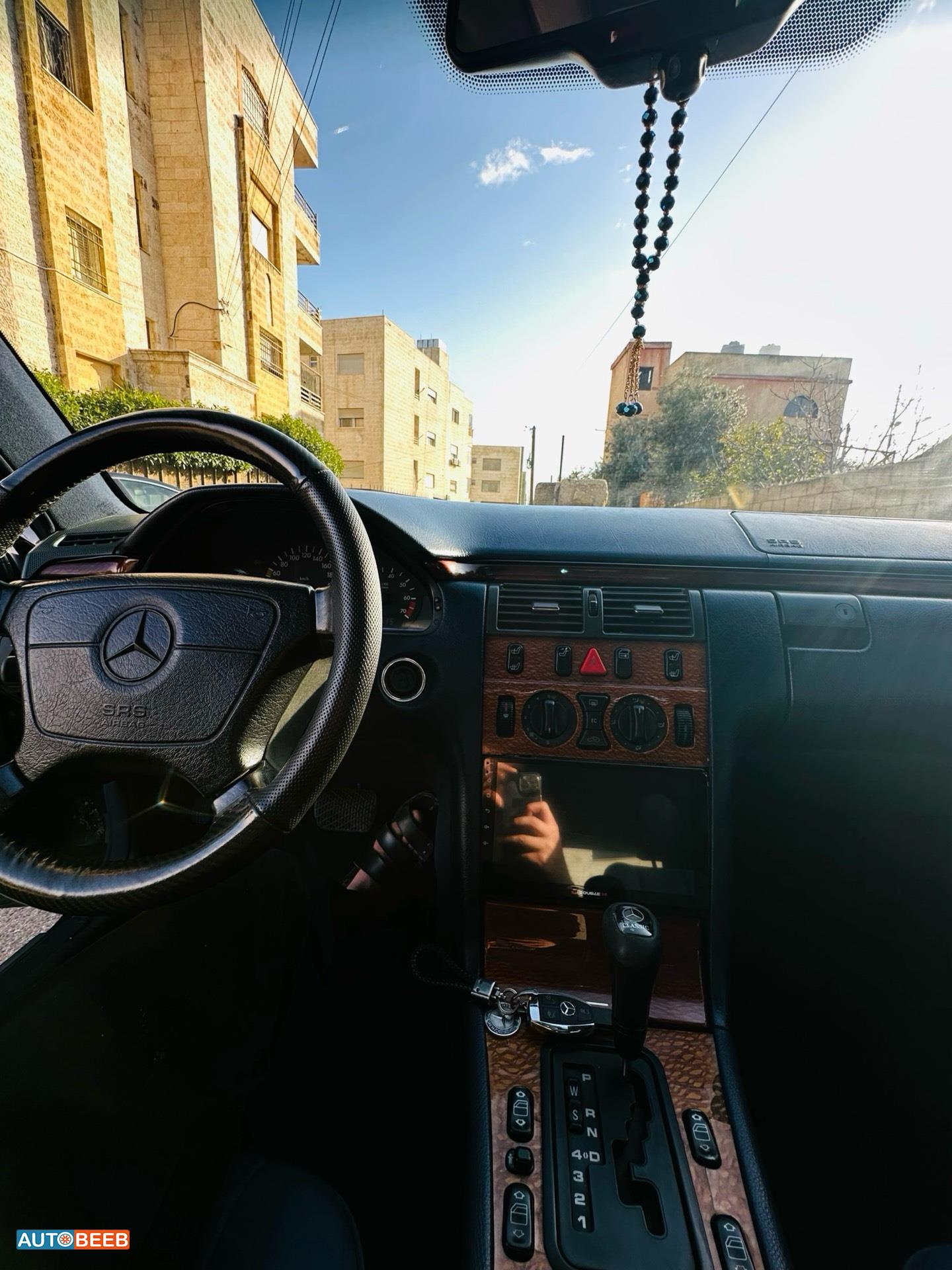 Mercedes Benz E200 1997