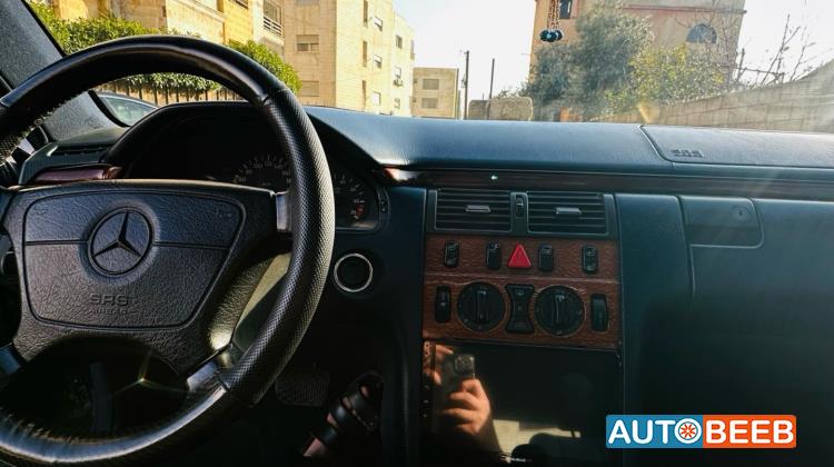 Mercedes Benz E200 1997