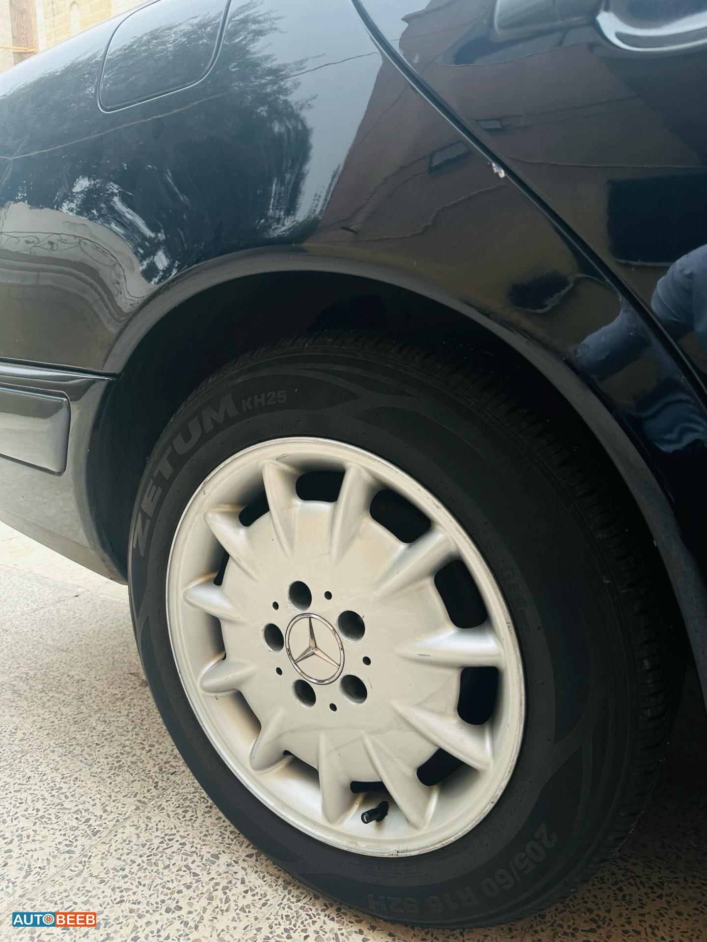 Mercedes Benz E200 1997