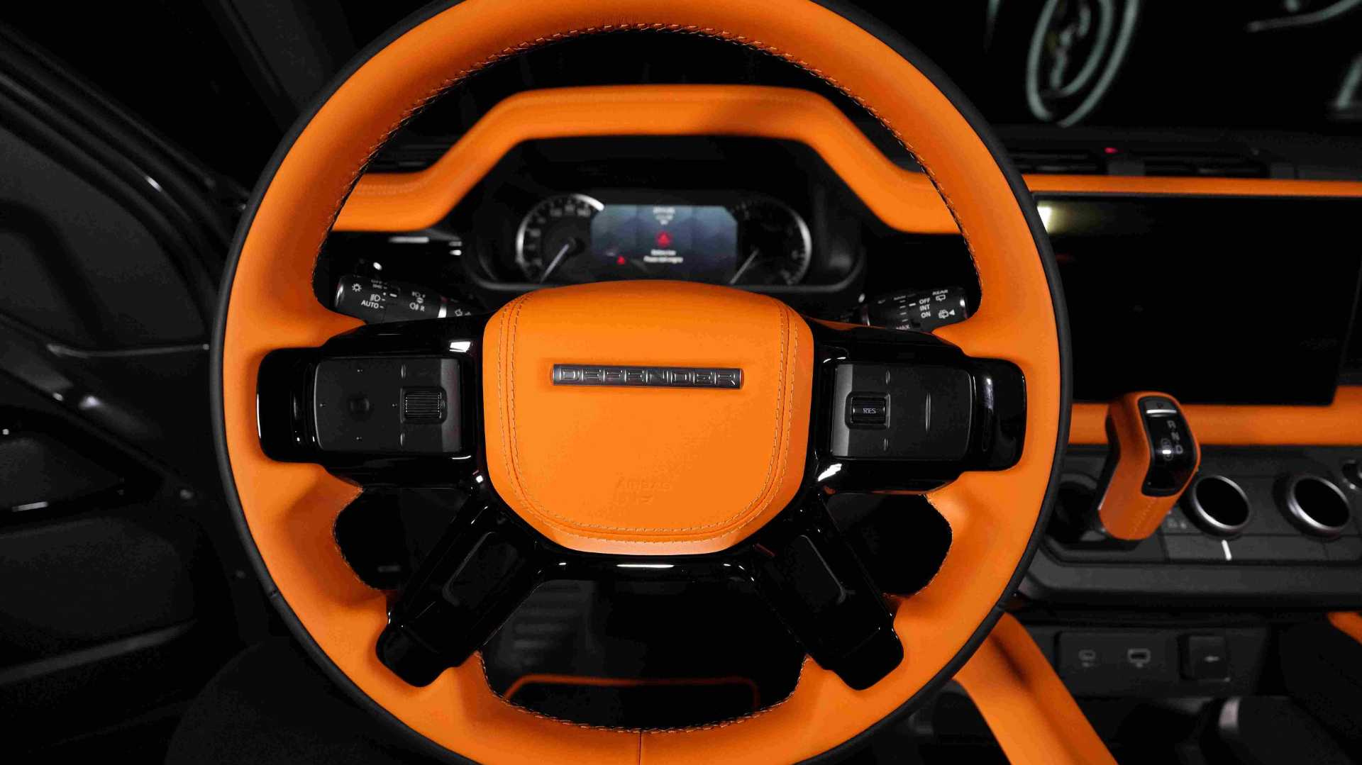 Land Rover Defender 2022